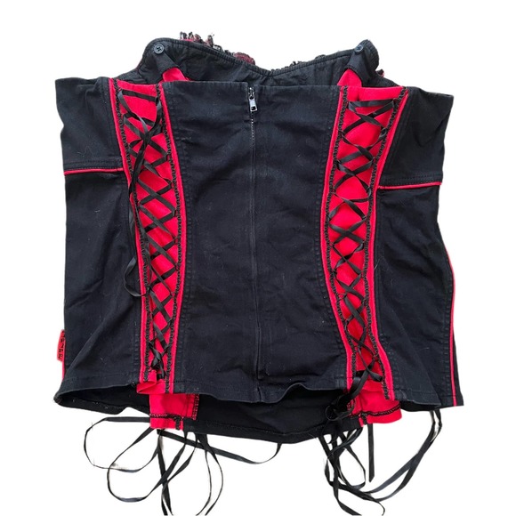 Black and Red Lace Trimmed Women's Top - Picture 2 of 7